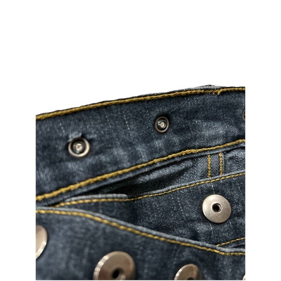 Women’s Low Rise 90’s Y2K Studded Crossover Waistband Flare Dark Jeans Sz 31 / 9 - Picture 9 of 10